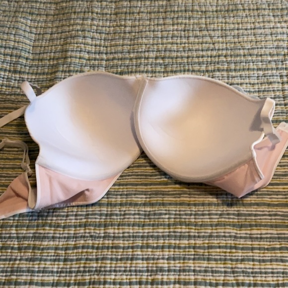 NWOT Victoria’s Secret Demi cup bra, Size 38DD - Picture 4 of 4